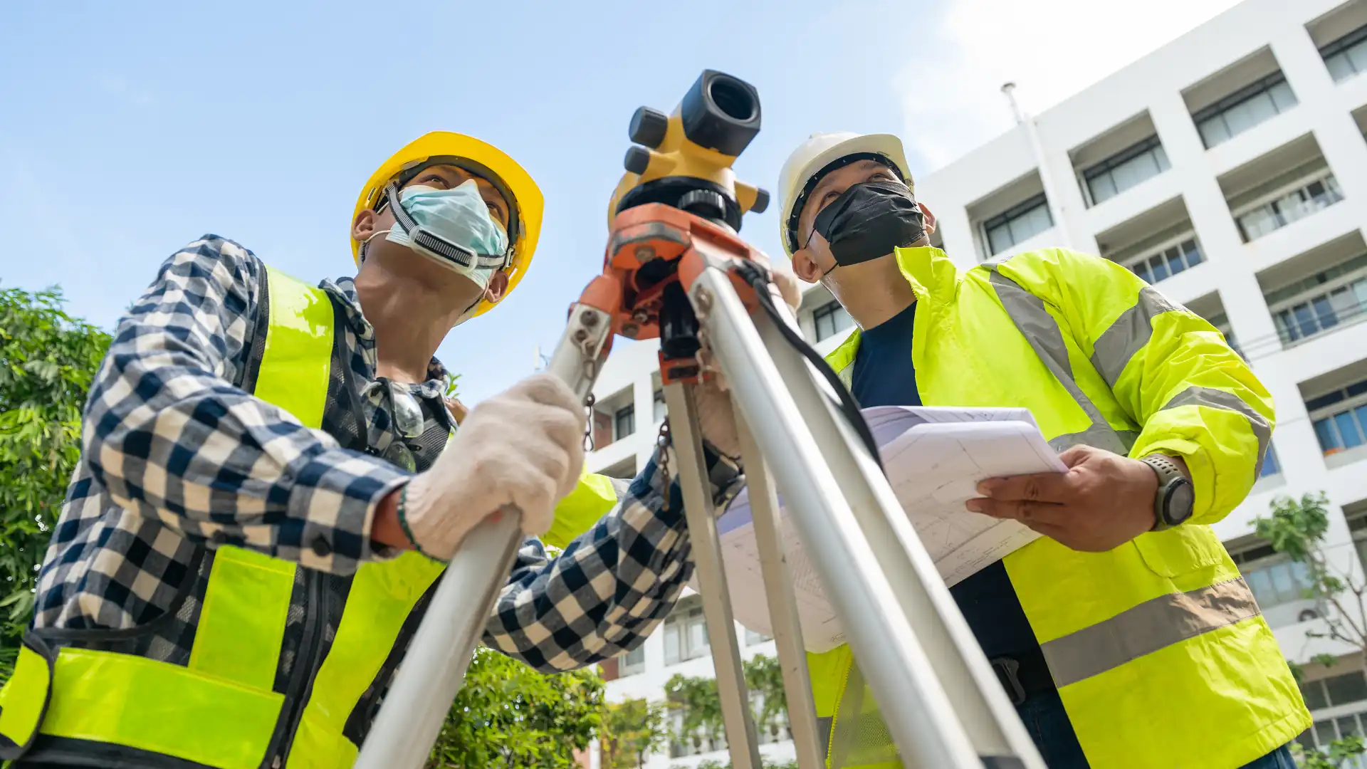 Method of surveying in civil engineering - Surveyors at a total station
File Name: method-of-surveying-in-civil-engineering